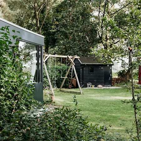 Familie Buitenhuys Cozy With Bathtub, Sauna, Play Elements And Big Garden Ferienhaus Schayk