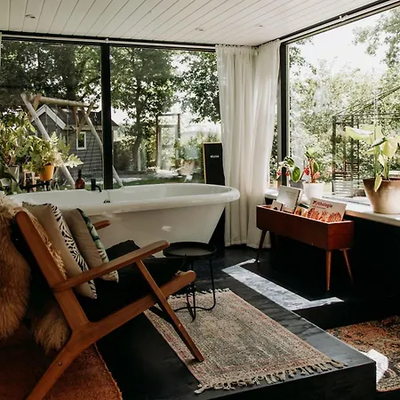 Familie Buitenhuys Cozy With Bathtub, Sauna, Play Elements And Big Garden